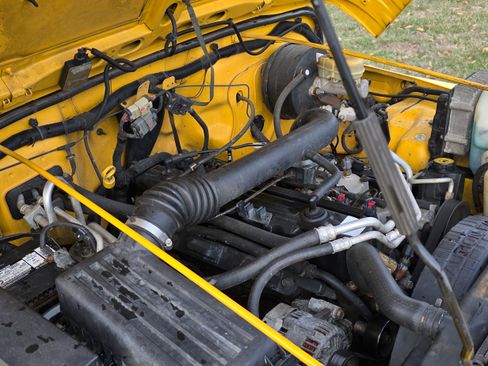 Used 2004 Jeep Wrangler X w/ Wheel Plus Group image 18