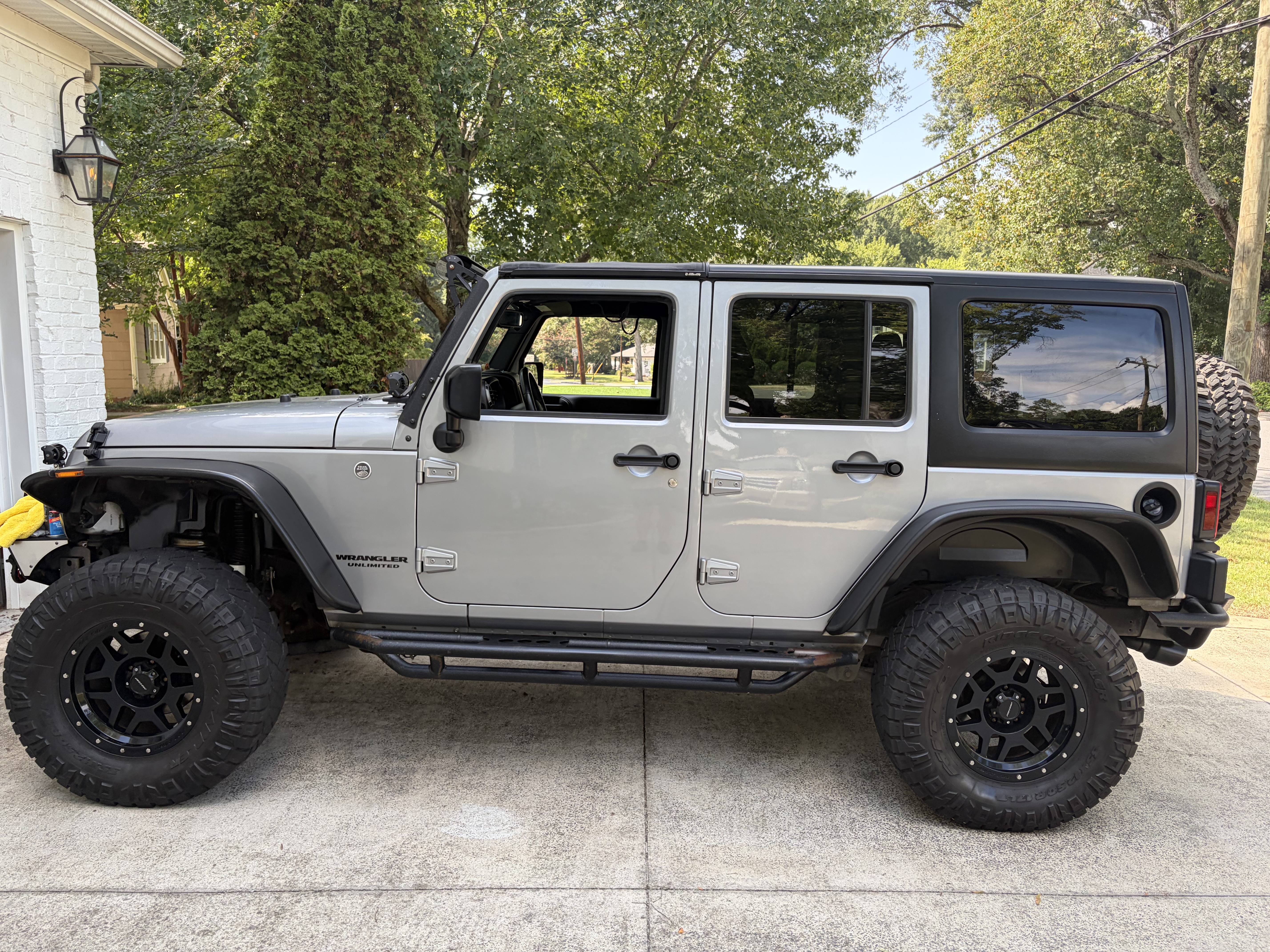 Used 2016 Jeep Wrangler Unlimited Sport w/ Quick Order Package 24S AWD/4WD image 1