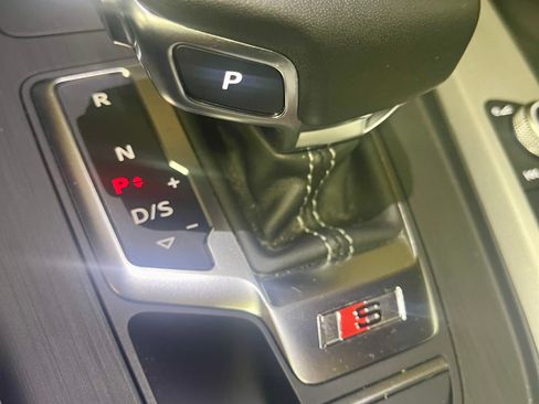 Used 2018 Audi S4 Premium Plus w/ Navigation Package image 26