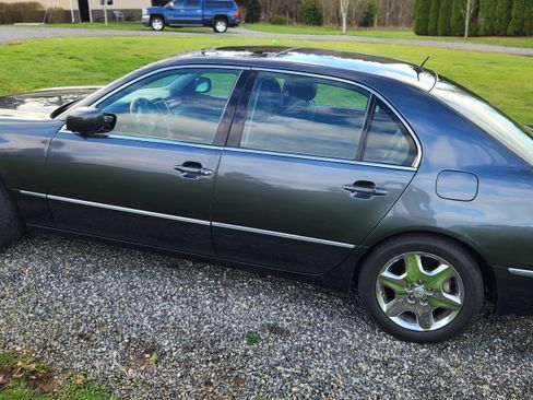 Used 2004 Lexus LS 430 image 13