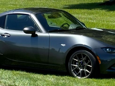 Used 2024 MAZDA MX-5 Miata RF Grand Touring RWD image 1