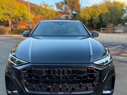 Used 2025 Audi Q8 Premium AWD/4WD image 2