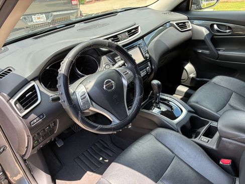 Used 2015 Nissan Rogue SL w/ SL Premium Package FWD image 9
