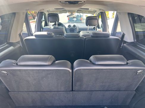 Used 2012 Mercedes-Benz GL 450 4MATIC image 27