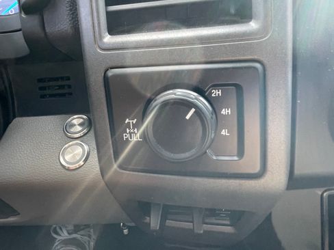 Used 2019 Ford F350 XL w/ Power Equipment Group image 18