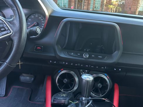 Used 2021 Chevrolet Camaro SS w/ Redline Edition RWD image 8