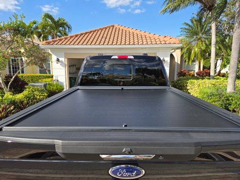 Used 2022 Ford F250 Lariat image 26