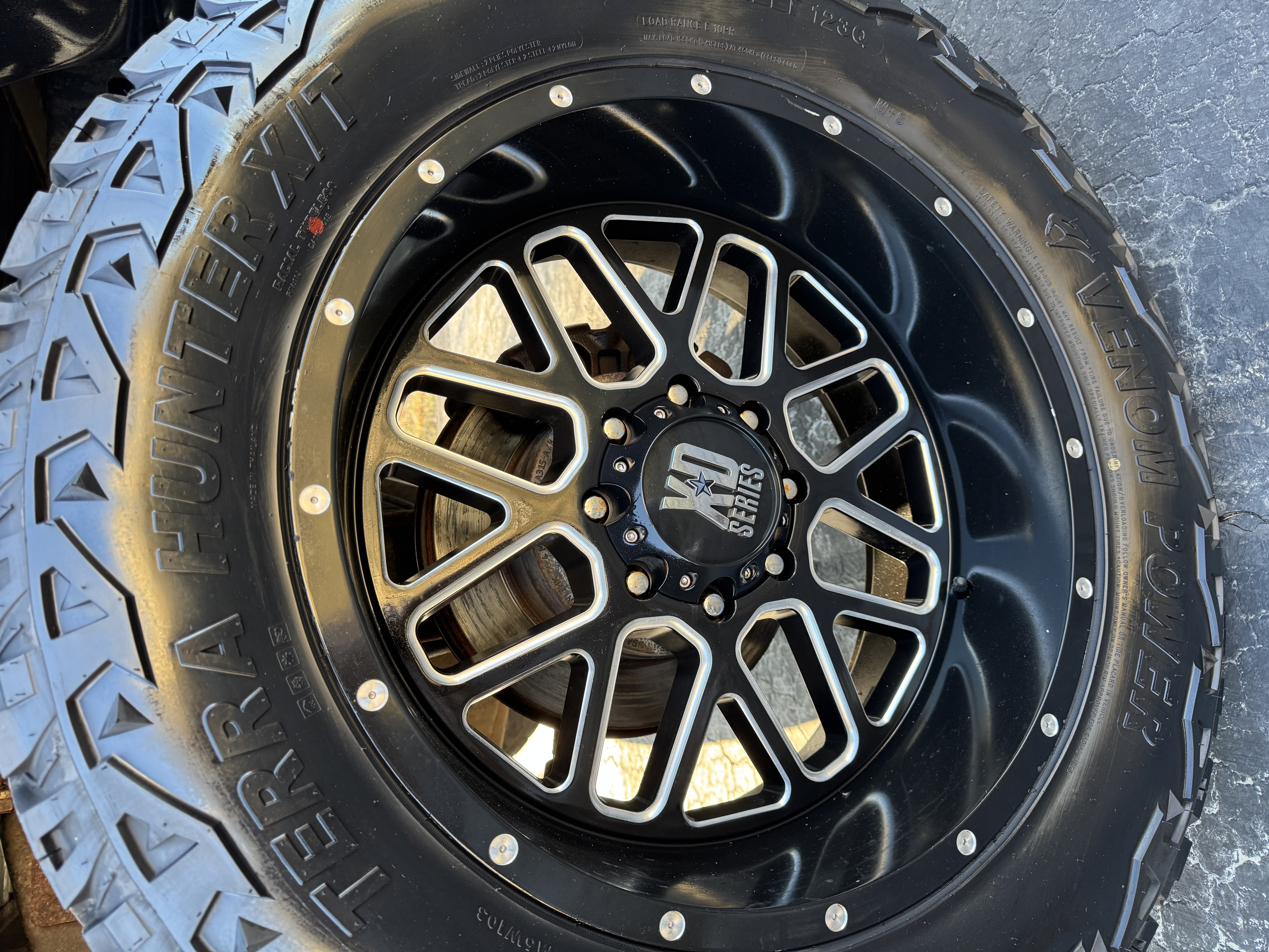Used 2015 Ford F250 Platinum AWD/4WD image 17