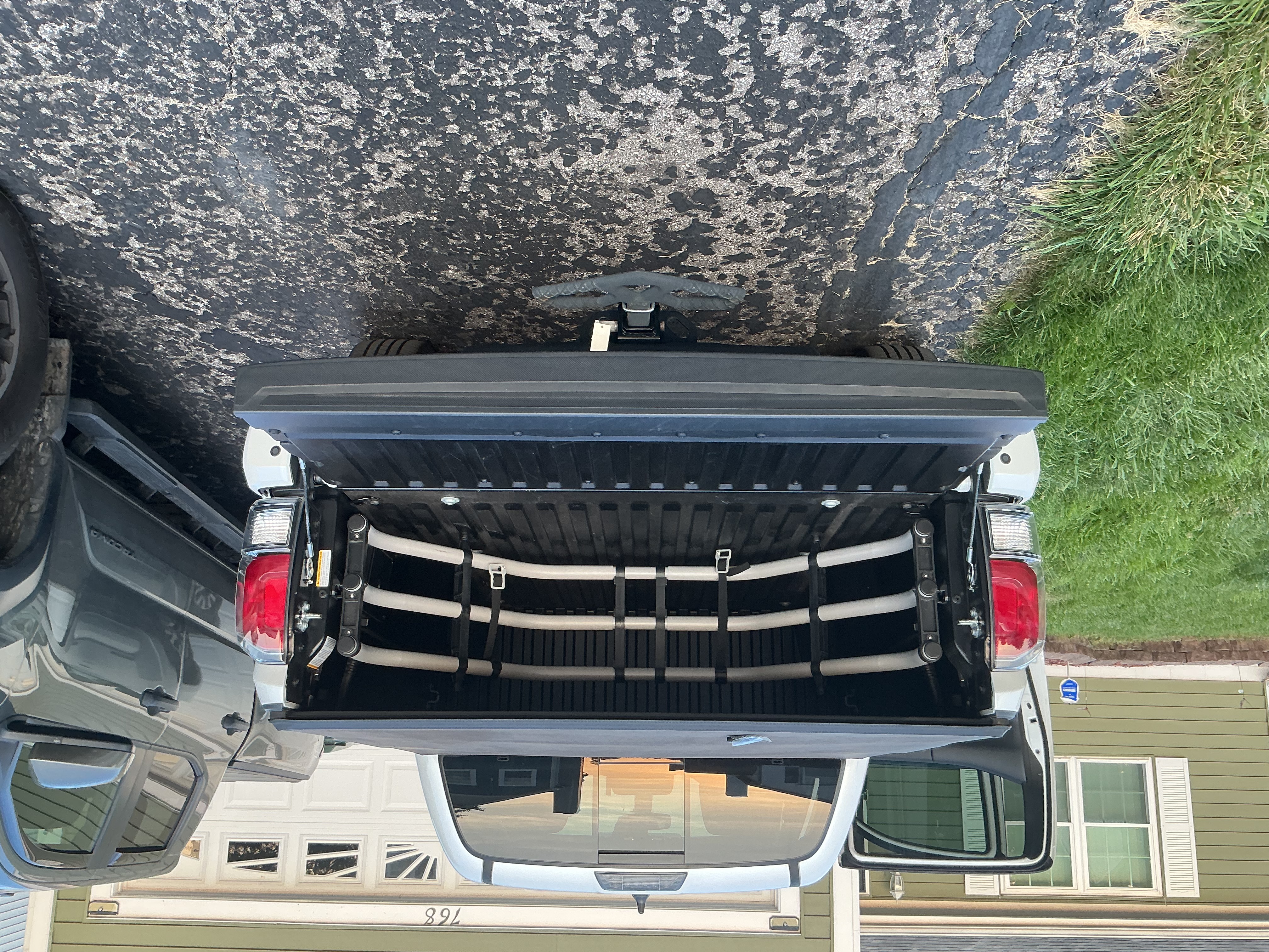Used 2023 Toyota Tacoma Limited AWD/4WD image 5