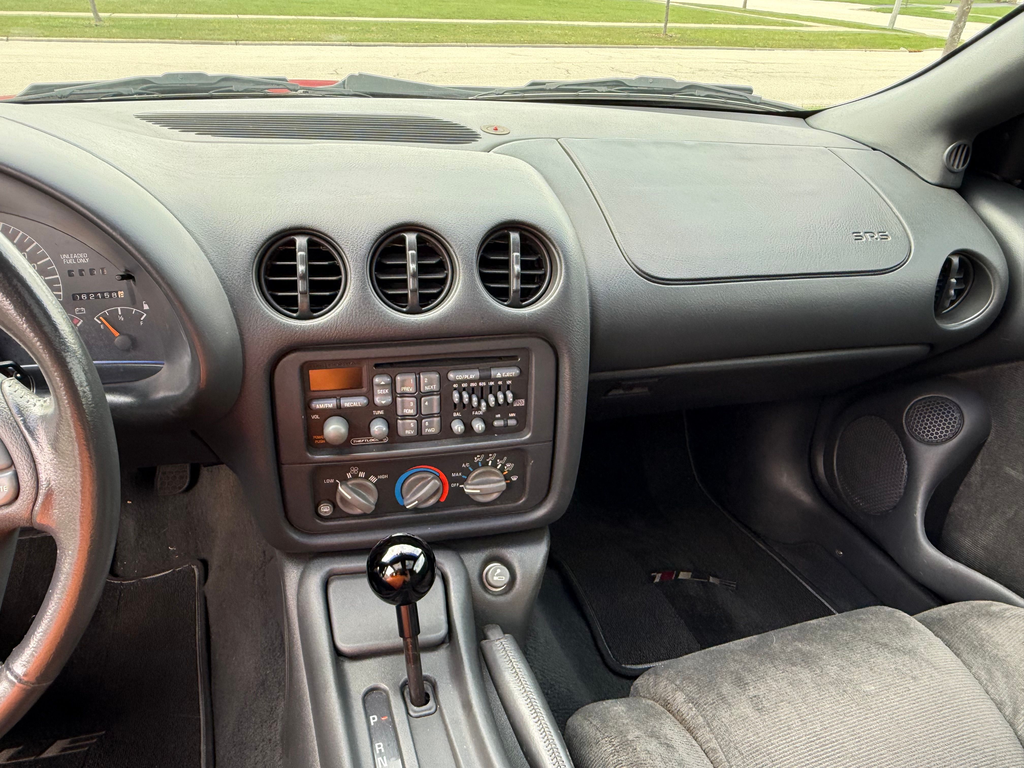 Used 1996 Pontiac Firebird Trans Am RWD image 10