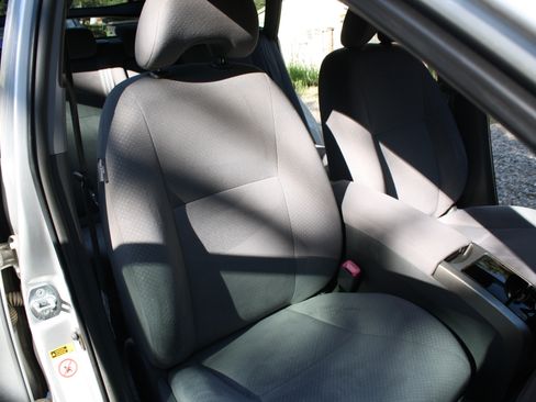 Used 2008 Toyota Prius Touring FWD image 11
