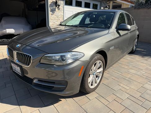 Used 2014 BMW 528i 528i Sedan 4D image 1