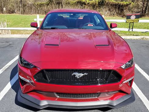 Used 2019 Ford Mustang GT Premium w/ Performance Package - Level 2 RWD image 8