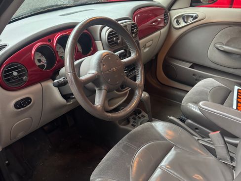 Used 2001 Chrysler PT Cruiser image 5