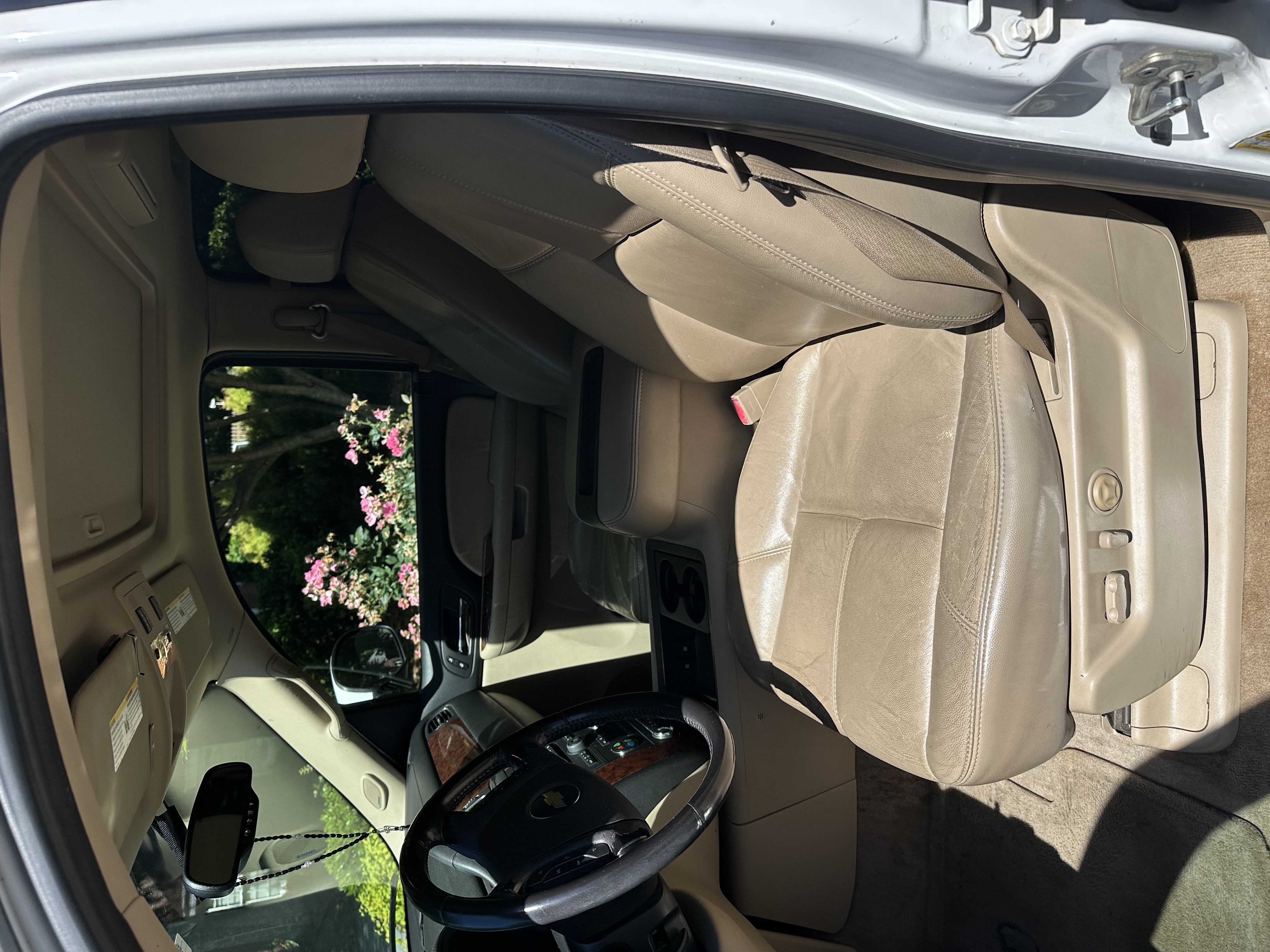 Used 2007 Chevrolet Tahoe LT w/ LT Preferred Equipment Group RWD image 9