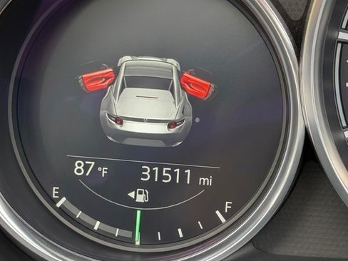 Used 2019 MAZDA MX-5 Miata RF Grand Touring RWD image 11