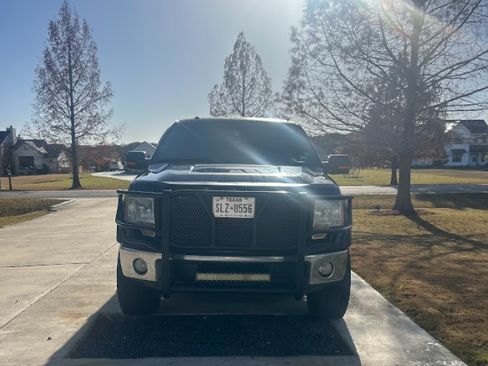 Used 2014 Ford F150 XLT w/ Equipment Group 302A Luxury image 5