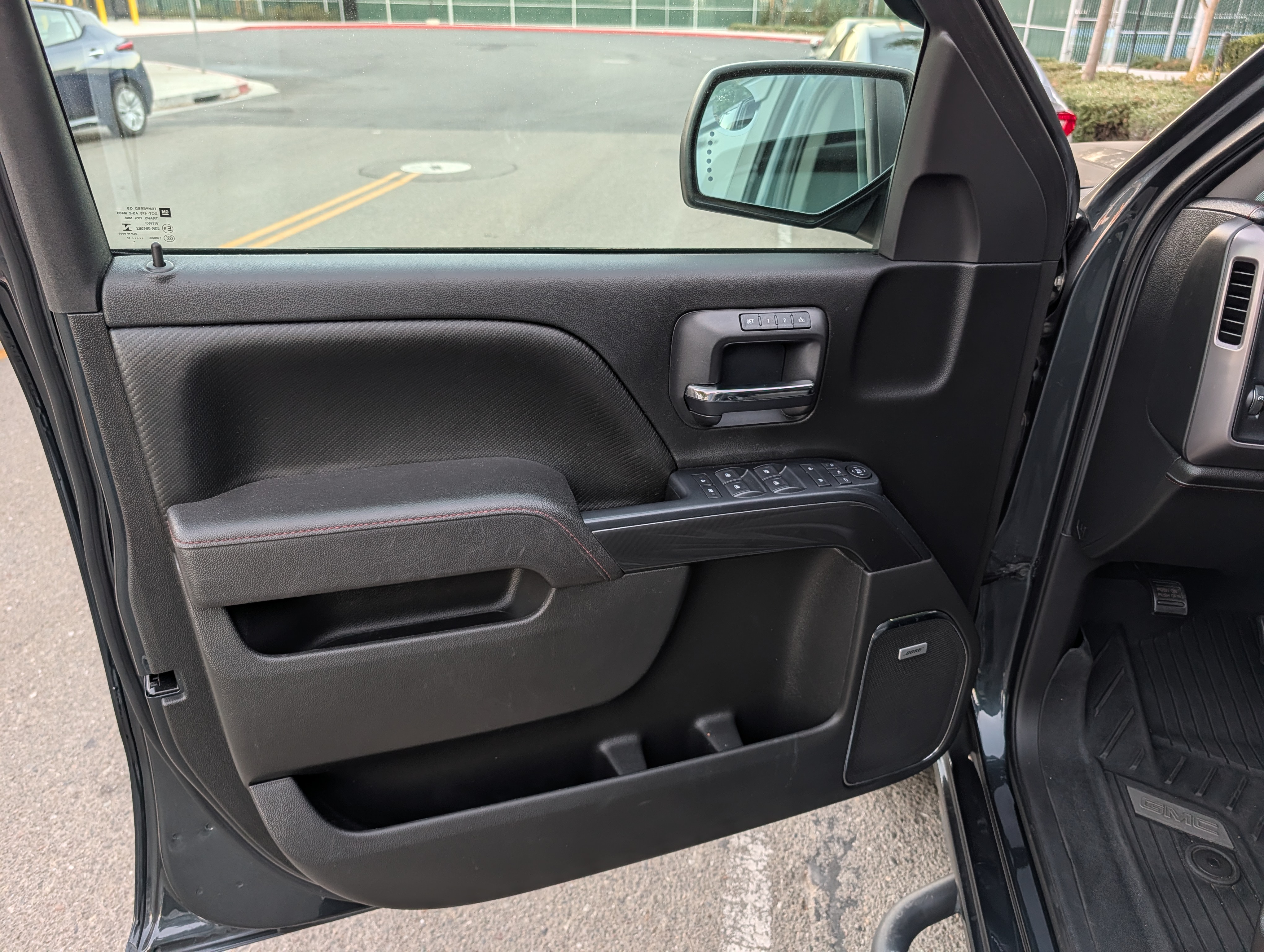 Used 2017 GMC Sierra 1500 SLT w/ All Terrain X Package AWD/4WD image 9