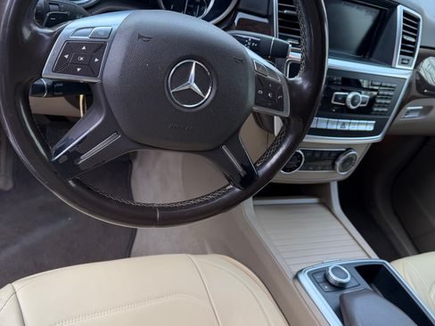 Used 2012 Mercedes-Benz ML 350 4MATIC image 4