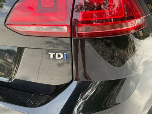 Used 2015 Volkswagen Golf TDI SEL w/ Lighting Package (SEL) FWD image 6