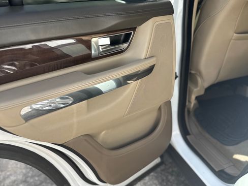 Used 2013 Land Rover Range Rover Sport HSE LUX w/ HSE Luxury Silver Pkg image 11