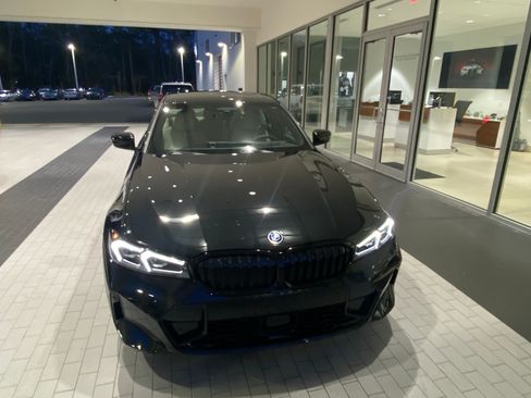 Used 2024 BMW 330e w/ Premium Package RWD image 5