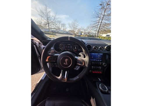 Used 2021 Ford Mustang Shelby GT500 w/ Technology Package image 2