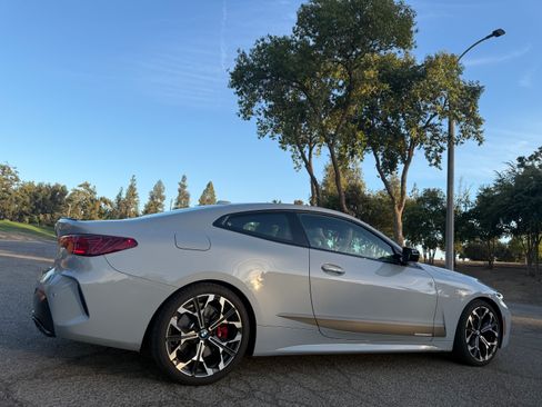 Used 2025 BMW M440i Coupe w/ Premium Package RWD image 6