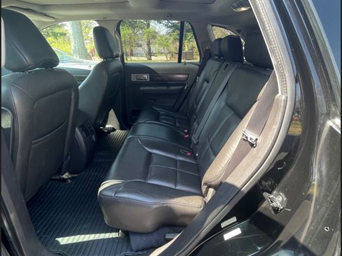 Used 2007 Lincoln MKX AWD image 10