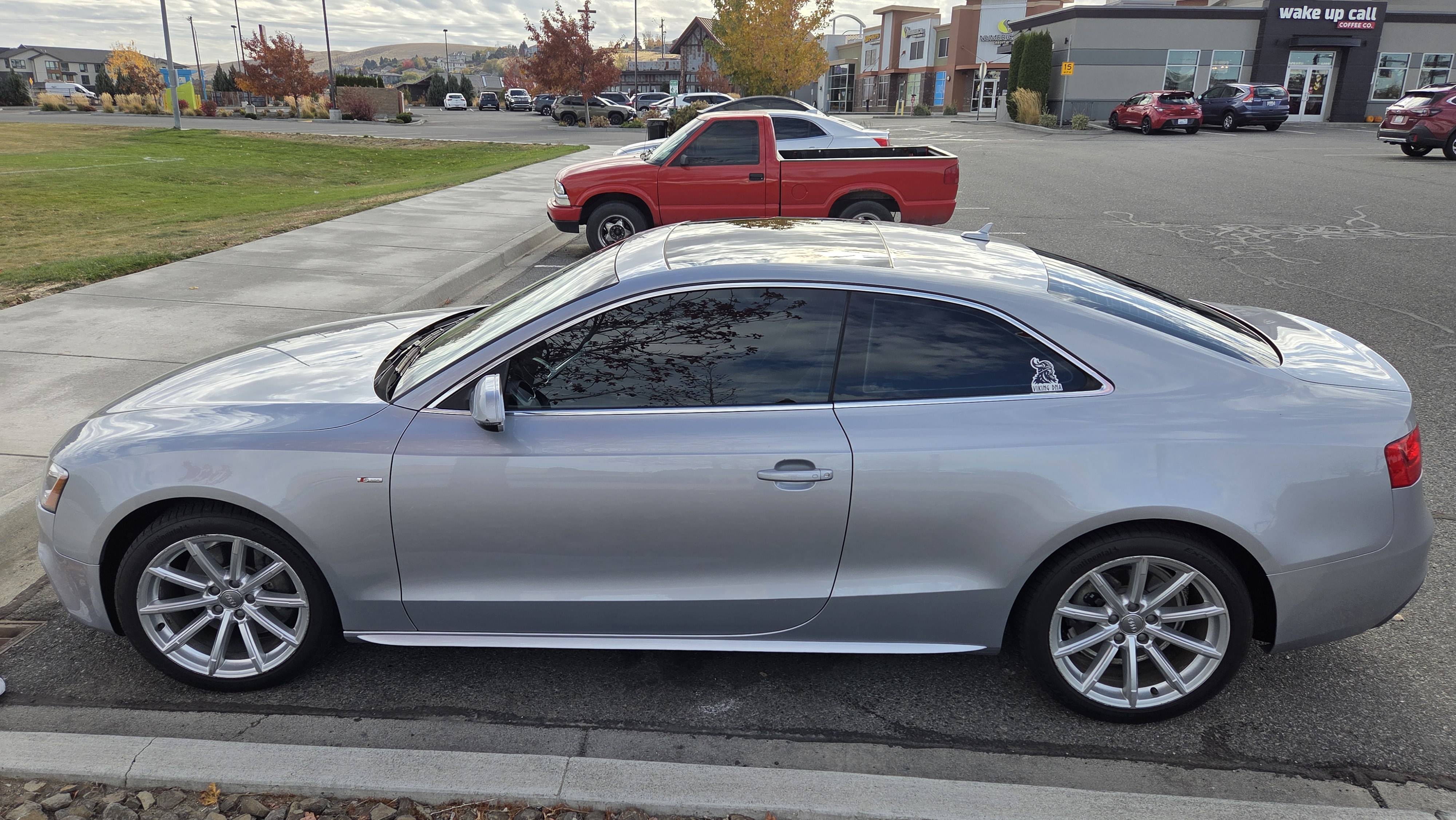 Used 2016 Audi A5 2.0T Premium AWD/4WD image 2