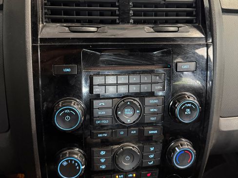 Used 2012 Ford Escape Limited FWD image 15