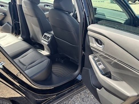 Used 2026 Honda Accord Touring image 6