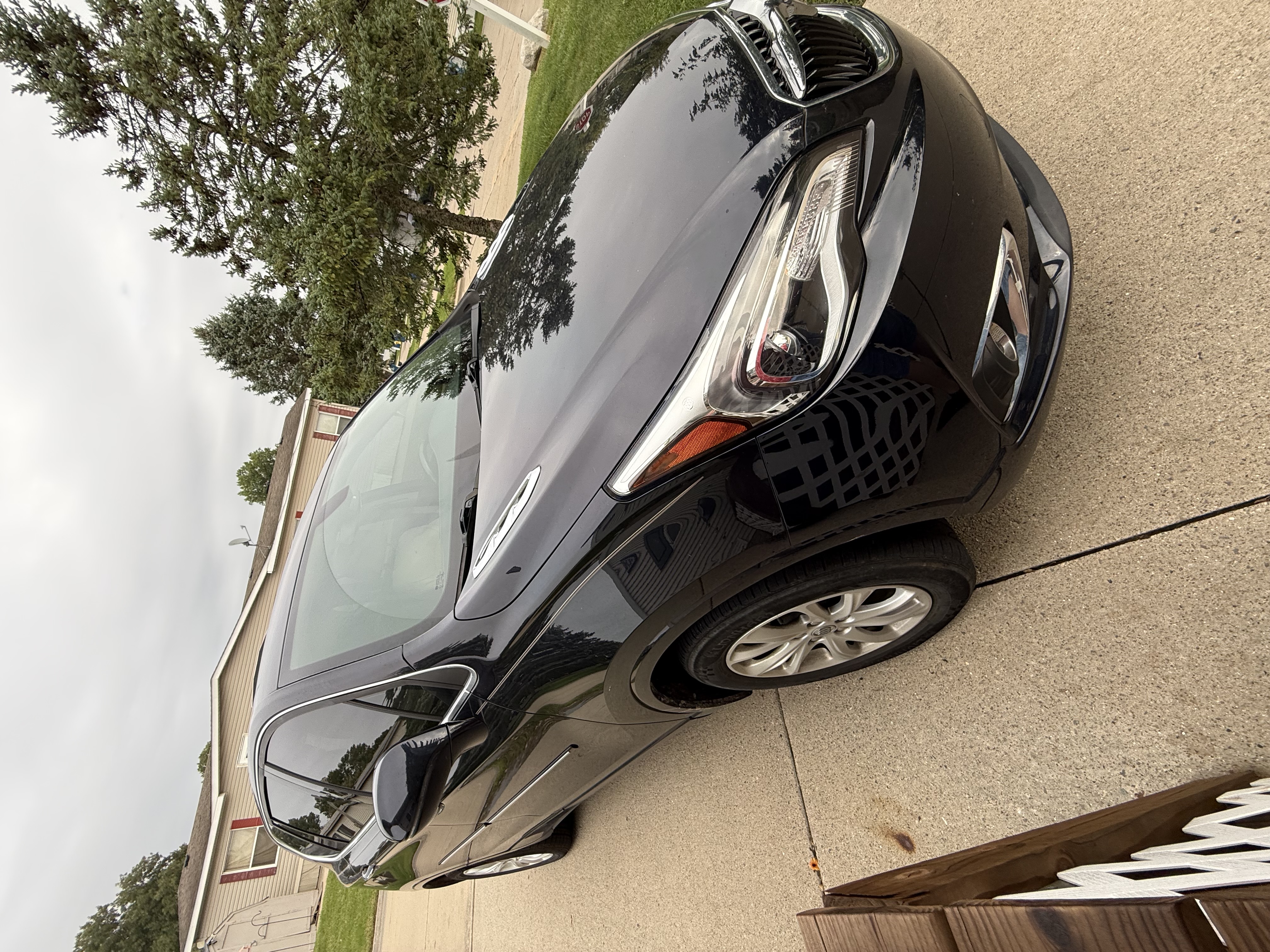 Used 2020 Buick Envision Preferred AWD/4WD image 9