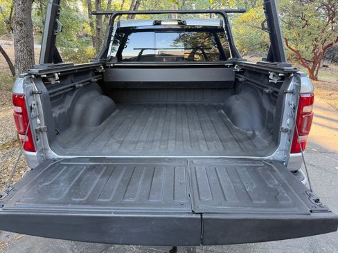Used 2022 RAM 1500 Limited AWD/4WD image 14