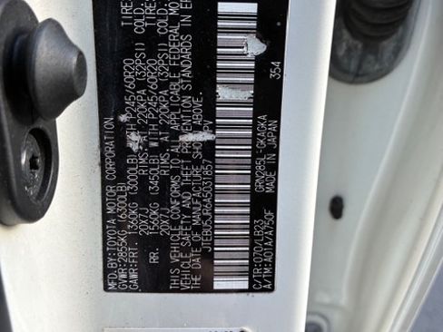 Used 2010 Toyota 4Runner Limited AWD/4WD image 21