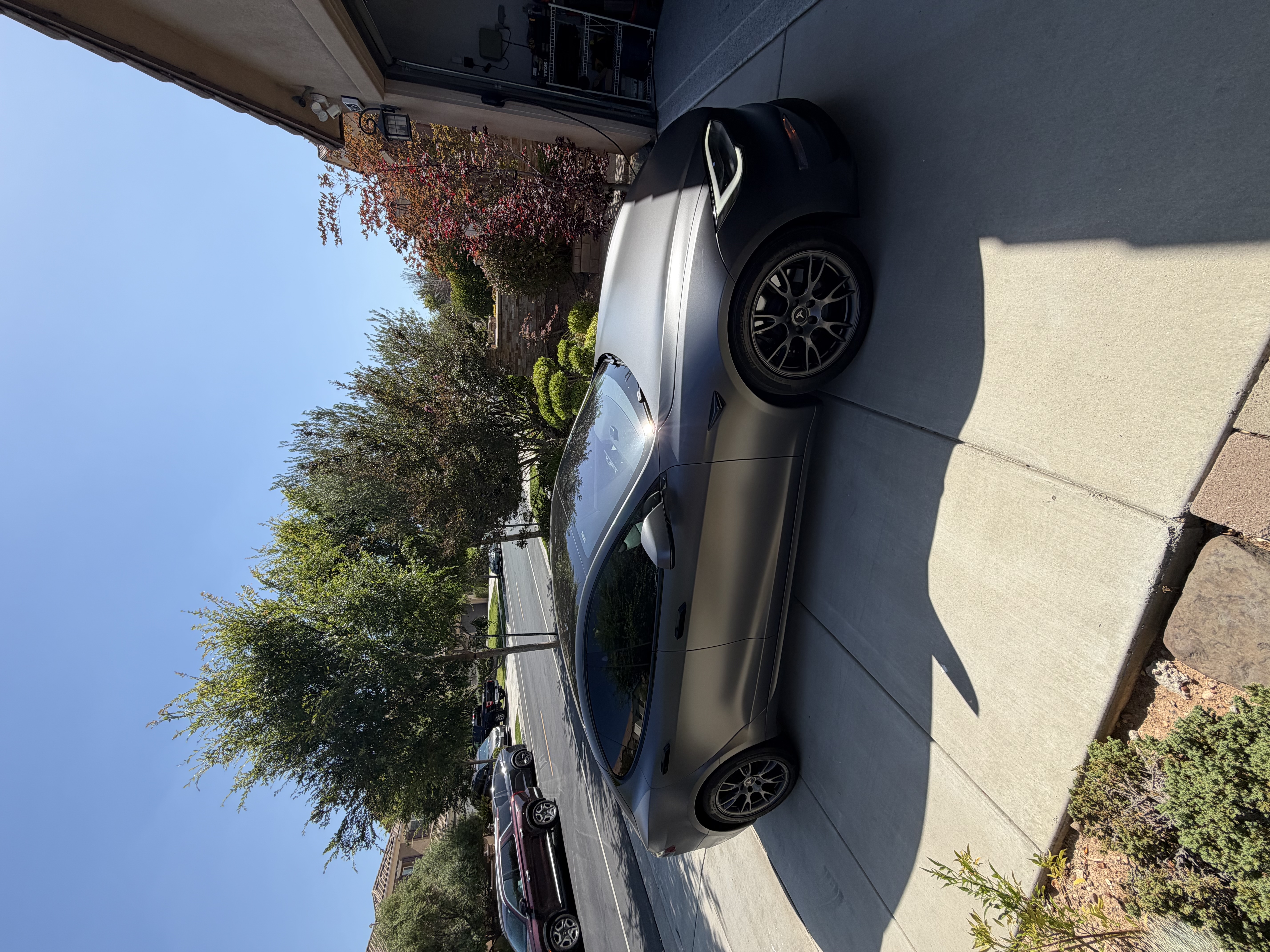 Used 2022 Tesla Model S AWD/4WD image 5