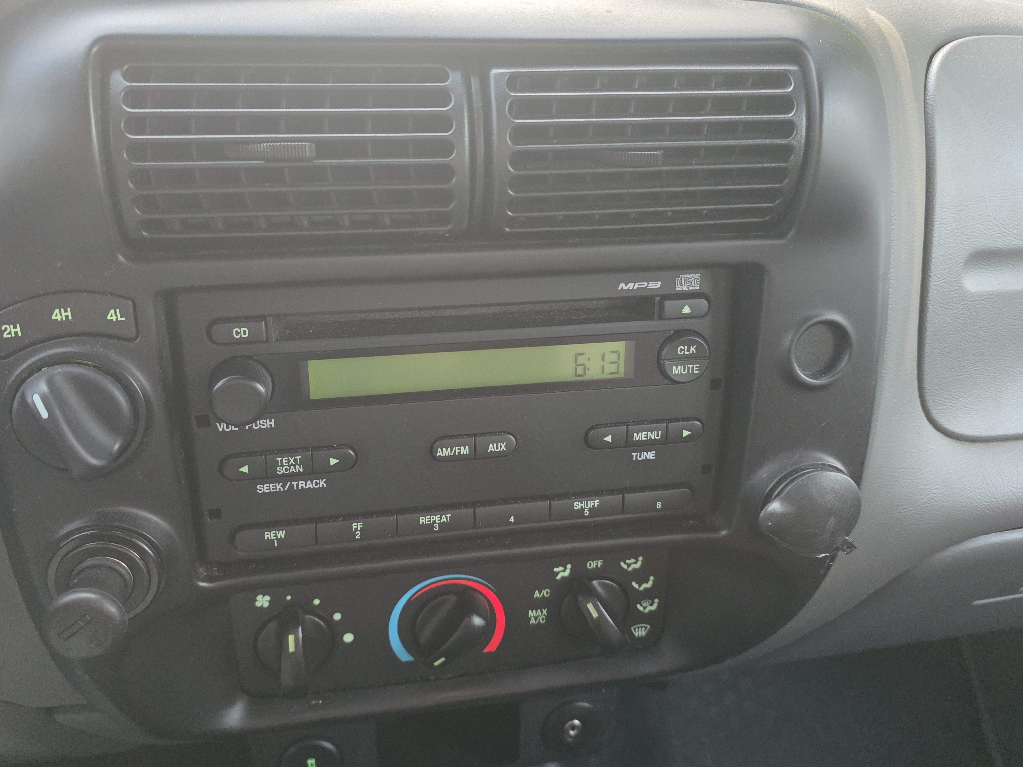 Used 2011 Ford Ranger Sport w/ PWR Equipment Group AWD/4WD image 16