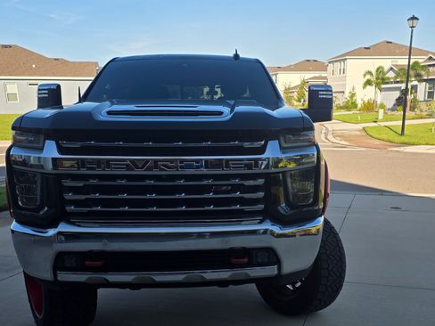 Used 2020 Chevrolet Silverado 3500 LTZ w/ LTZ Premium Package AWD/4WD image 4