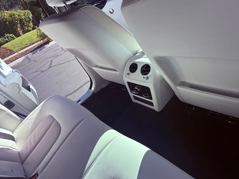 Used 2022 Rolls-Royce Ghost image 23