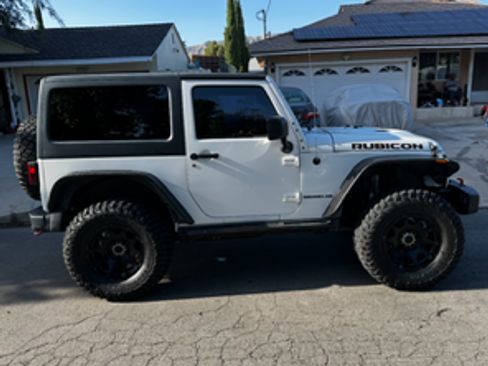 Used 2011 Jeep Wrangler Rubicon w/ PWR Convenience Group image 6