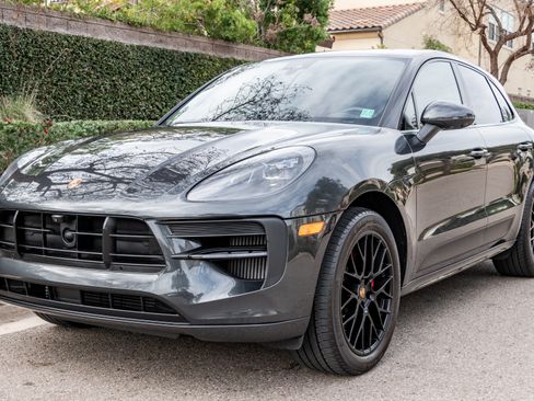 Used 2021 Porsche Macan GTS image 1