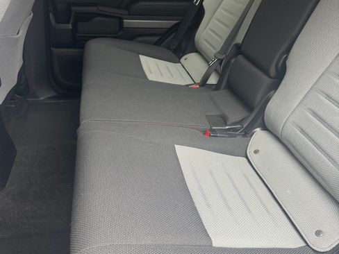 Used 2025 Toyota 4Runner 4WD image 10