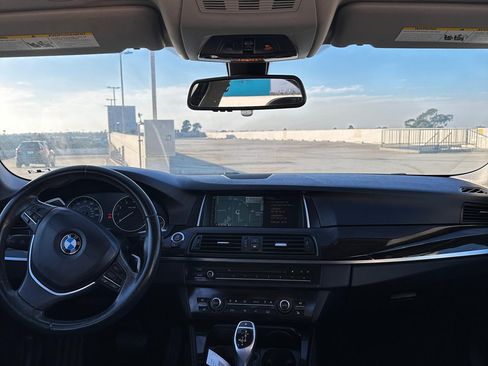 Used 2016 BMW 528i Sedan image 8