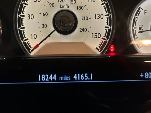 Used 2016 Rolls-Royce Wraith image 8