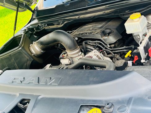 Used 2019 RAM 1500 Big Horn RWD image 11