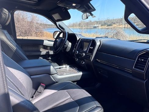 Used 2020 Ford Expedition Limited w/ Special Edition Package image 14