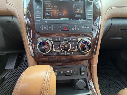 Used 2014 Buick Enclave Premium w/ Trailering Provision Package image 6