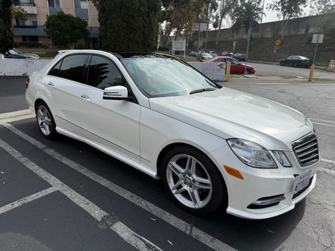Used 2013 Mercedes-Benz E 350 Sedan image 12