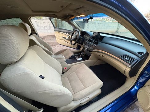 Used 2009 Honda Accord EX image 12