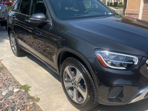 Used 2022 Mercedes-Benz GLC 300 image 6